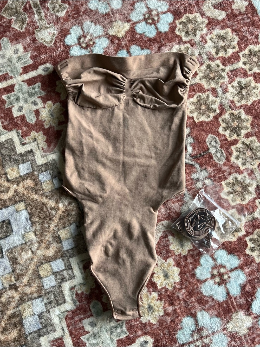 SKIMS Sculpting Bodysuit Nude Small